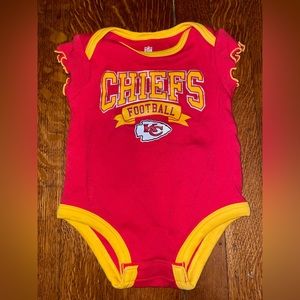 3-6 month Kansas City Chiefs girly short sleeve bodysuit onesie football red